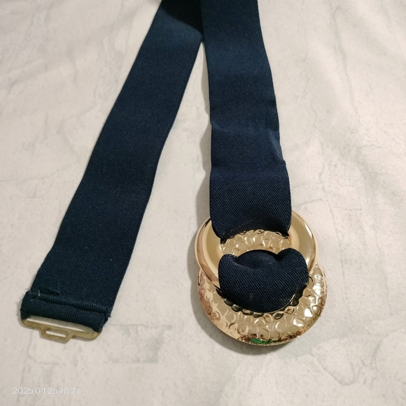 Unbranded Women's 2" Wide Navy Belt with Double Gold Buckle Stretchy Retro 90s - Picture 1 of 8